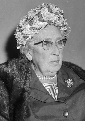 Portrait of Agatha Christie - Owl personality