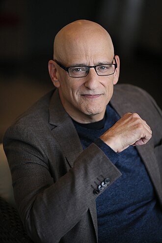 Portrait of Andrew Klavan - Owl personality