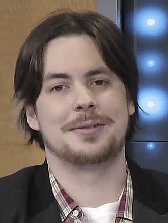 Portrait of Arin Hanson - Otter personality