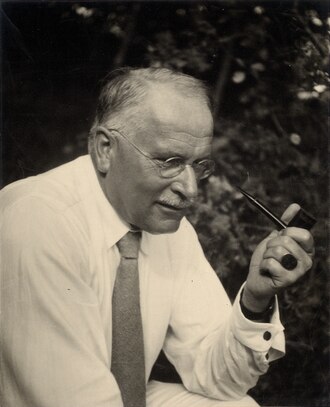 Portrait of Carl Jung - Owl personality