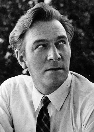 Portrait of Christopher Plummer - Owl personality