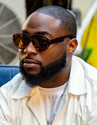Portrait of Davido - Peacock personality