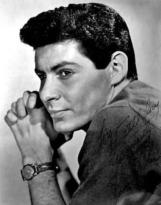Portrait of Eddie Fisher - Otter personality