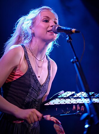 Portrait of Emily Kinney - Cottontail personality