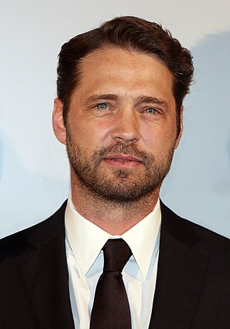 Portrait of Jason Priestley - Sable personality