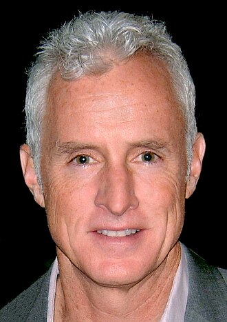 Portrait of John Slattery - Fox personality