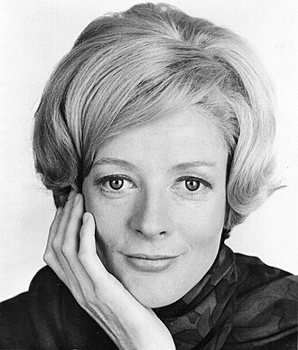 Portrait of Maggie Smith - Owl personality