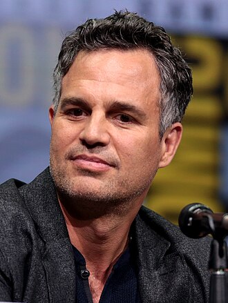 Portrait of Mark Ruffalo - Bear personality