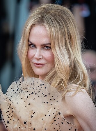 Portrait of Nicole Kidman - Swan personality