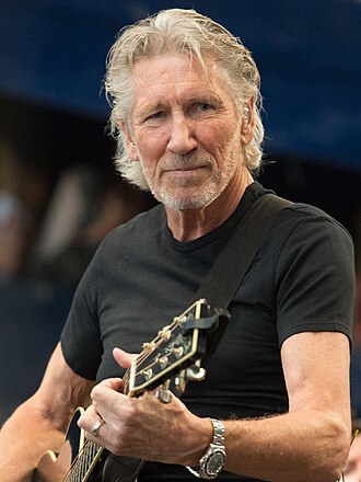 Portrait of Roger Waters - Badger personality