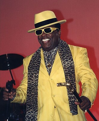 Portrait of Ronald Isley - Otter personality